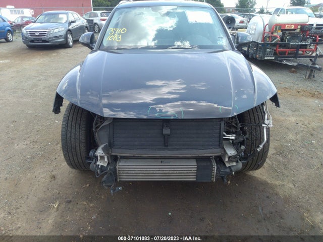 WA1BNAFY1J2166640 Audi Q5 Premium Plus