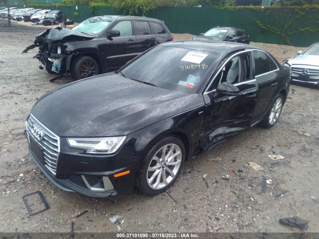 Audi A4 Premium Plus 2019 WAUENAF40KA039916 Image 2