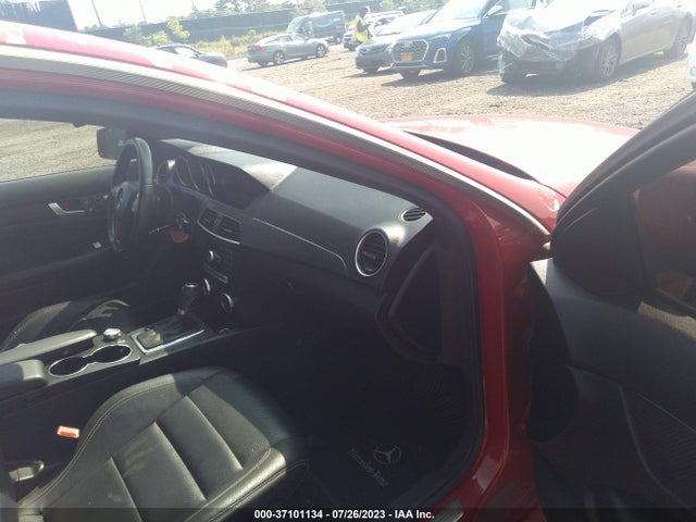 Aukcja sprzedaży 2012 Mercedes-benz C-class C 250, vin: WDDGJ4HB8CF799140, numer aukcji: 37101134