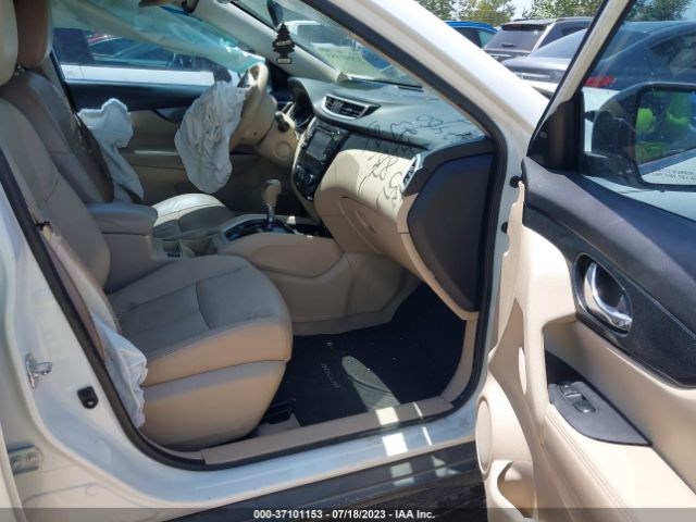 5N1AT2MT7FC812460 Nissan Rogue Sl