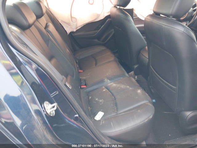 2018 MAZDA MAZDA3 4-DOOR TOURING VIN: 3MZBN1V38JM251315