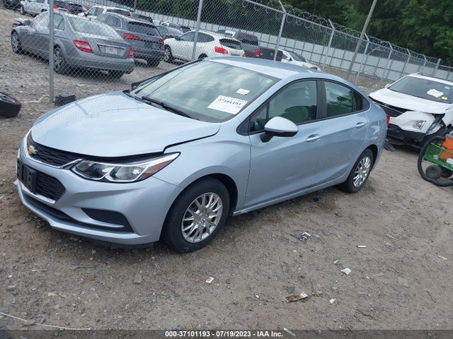 Chevrolet Cruze Ls Auto 2017 1G1BC5SM2H7184382 Image 2