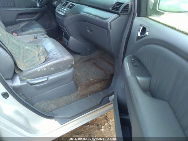 2005 HONDA ODYSSEY EX-L VIN: 5FNRL38725B083960
