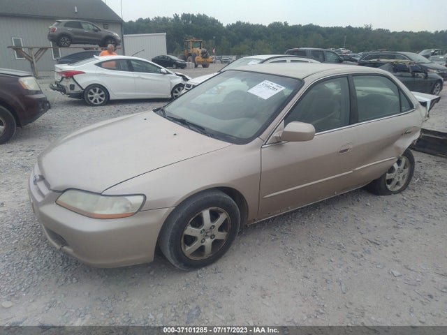 2000 HONDA ACCORD SDN SE VIN: 1HGCG5675YA072684