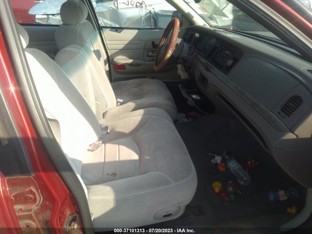 2000 FORD CROWN VICTORIA LX VIN: 2FAFP74W8YX137994