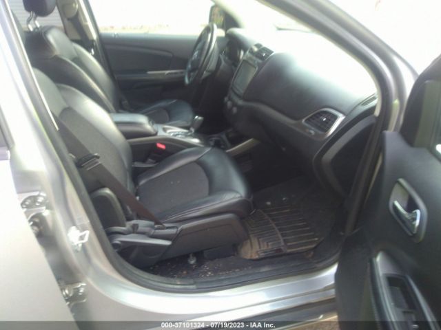 3C4PDCGB6FT746427 Dodge Journey Crossroad