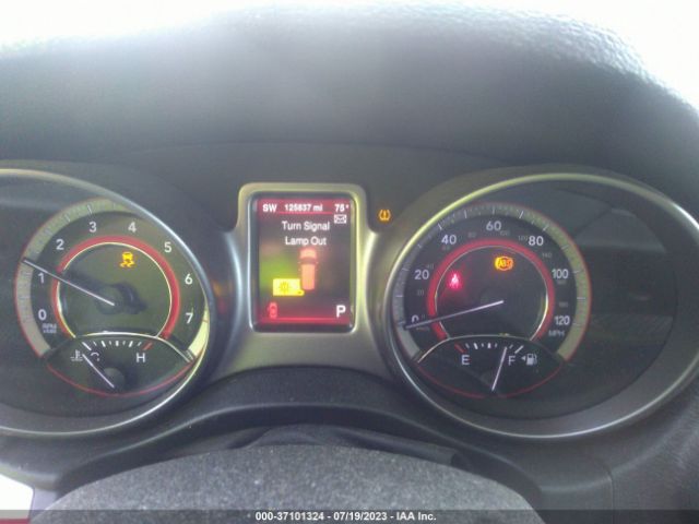 3C4PDCGB6FT746427 Dodge Journey Crossroad