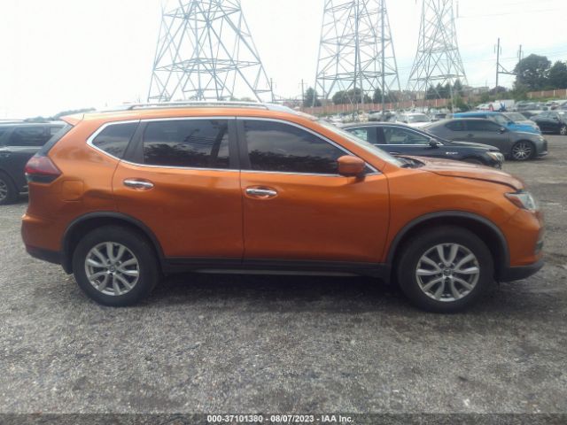 JN8AT2MV9JW352770 Nissan ROGUE SV