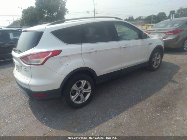 1FMCU0GX1FUB68425 Ford ESCAPE SE