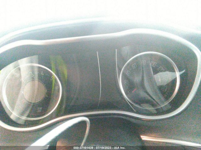 2C3CDZAG9JH333929 Dodge Challenger Sxt Plus