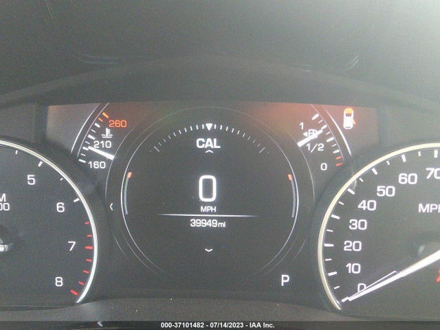 1GYKNGRS5JZ225626 Cadillac Xt5 Platinum Awd