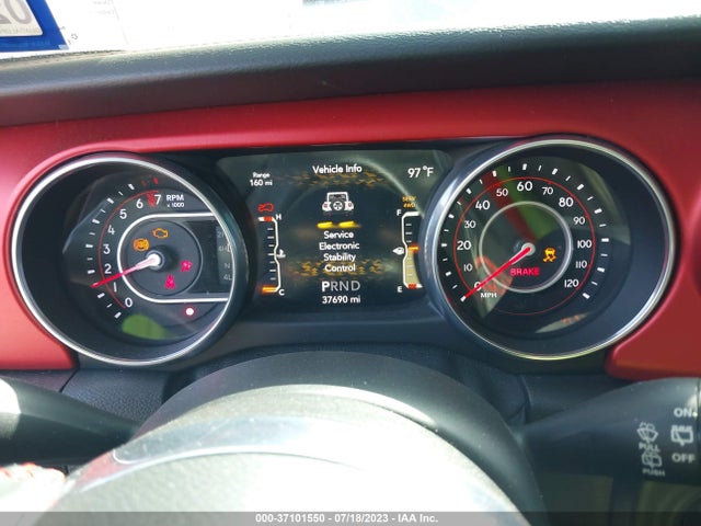 1C4HJXFG1JW230979 Jeep Wrangler Unlimited Rubicon