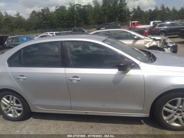 3VW2K7AJ2FM230418 Volkswagen Jetta Sedan 2.0l S