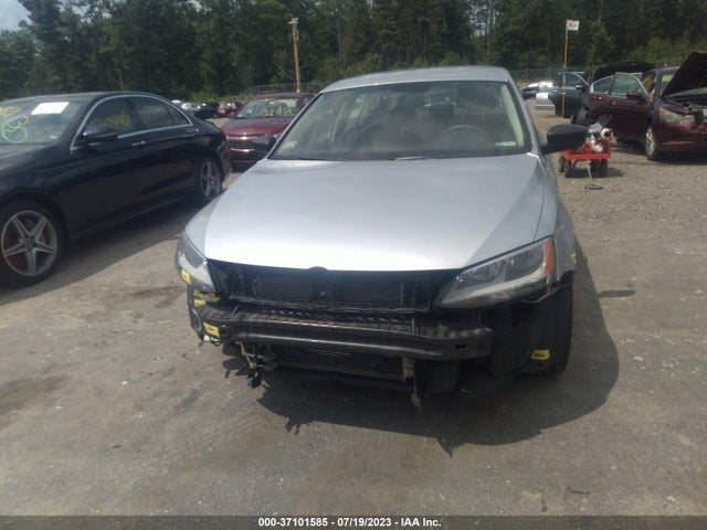 3VW2K7AJ2FM230418 Volkswagen Jetta Sedan 2.0l S