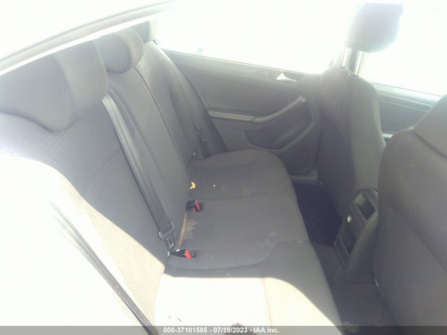 3VW2K7AJ2FM230418 Volkswagen Jetta Sedan 2.0l S