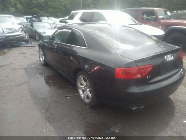 2013 AUDI A5 WAUVFAFR6DA026826 Photo 2