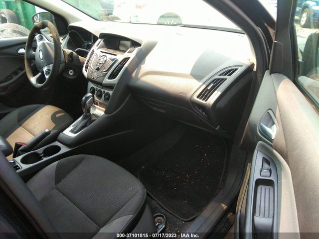 Ford FOCUS SE 2014 1FADP3F20EL121873 Image 7
