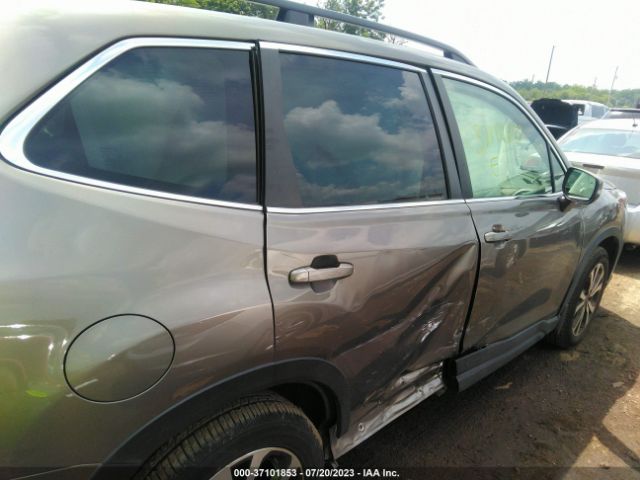 JF2SKAUC1MH453498 Subaru Forester Limited