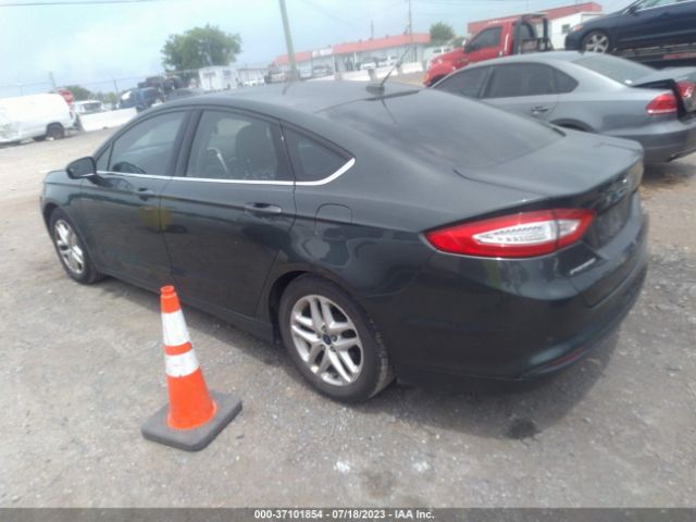 3FA6P0HD0FR131246 Ford FUSION SE