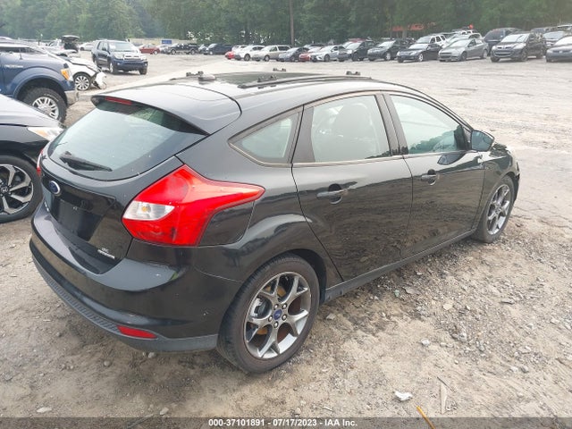 2014 FORD FOCUS SE VIN: 1FADP3K2XEL272905