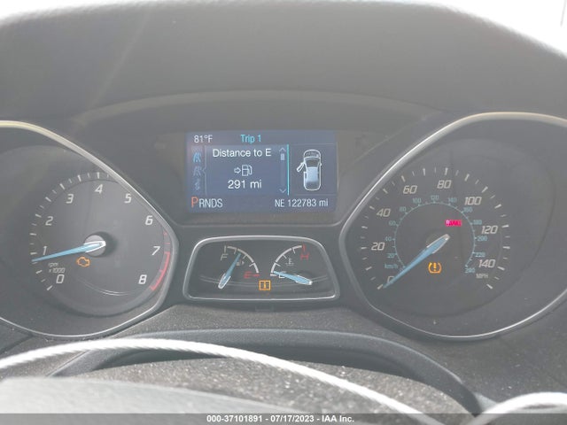 2014 FORD FOCUS SE VIN: 1FADP3K2XEL272905
