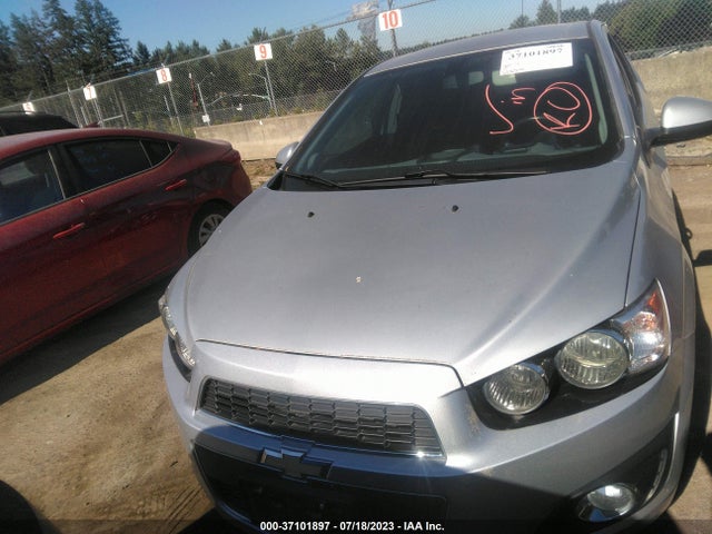 Chevrolet SONIC LTZ 2014 1G1JE6SB0E4228127 Image 4