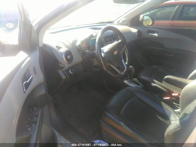 Chevrolet SONIC LTZ 2014 1G1JE6SB0E4228127 Image 11