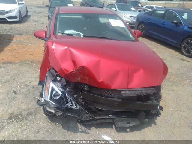 2020 HYUNDAI ELANTRA SEL VIN: 5NPD84LF0LH552896