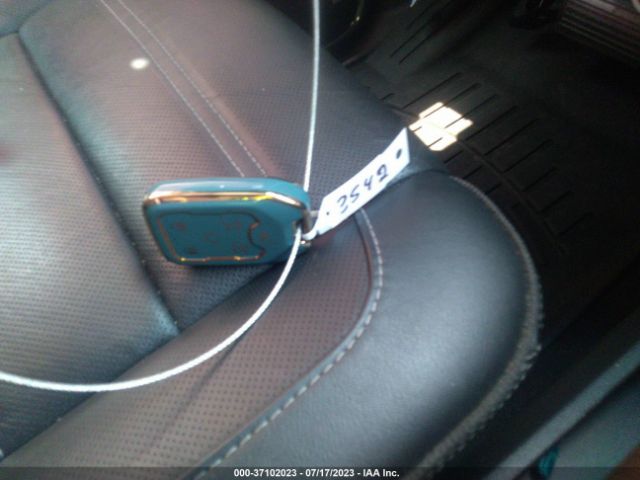 1GKS2CKJ6JR141053 GMC YUKON DENALI