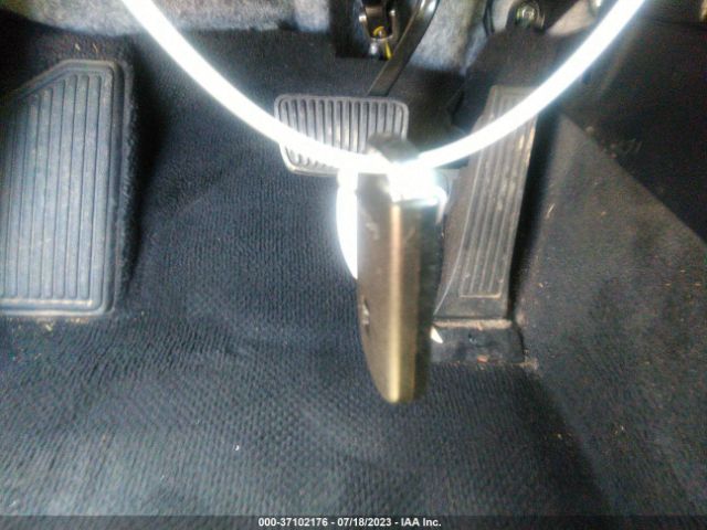5XXG14J28NG085856 KIA K5 LXS