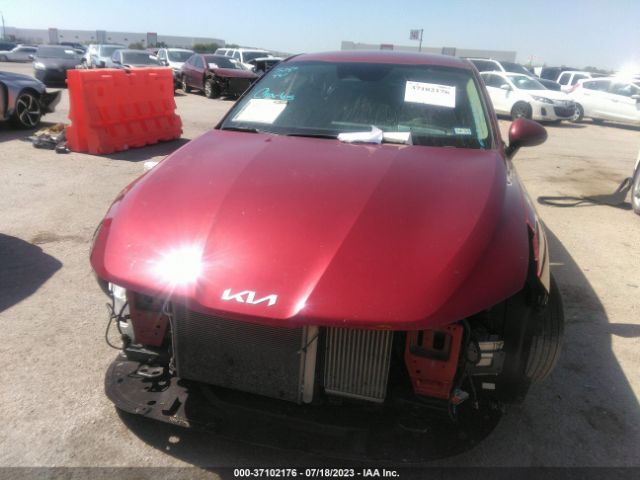 5XXG14J28NG085856 KIA K5 LXS