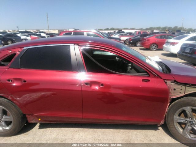 5XXG14J28NG085856 KIA K5 LXS