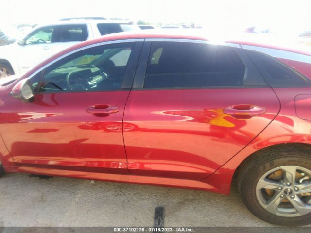 5XXG14J28NG085856 KIA K5 LXS