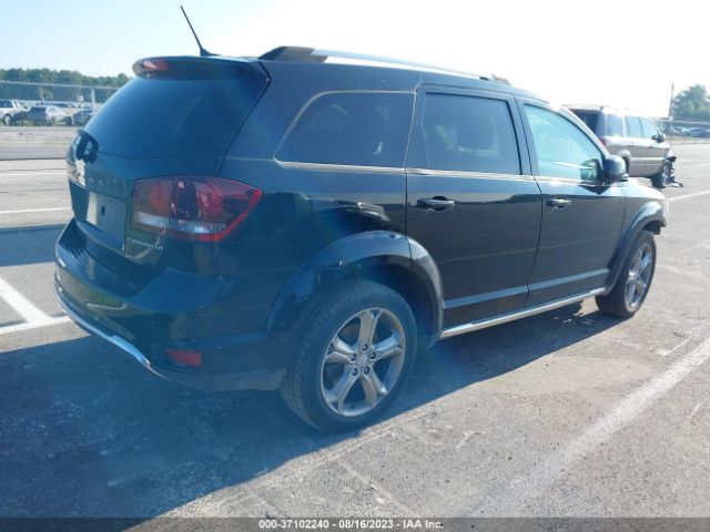 3C4PDCGB7HT683566 Dodge Journey Crossroad