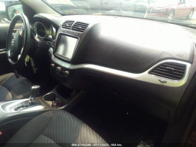 3C4PDCGB7HT683566 Dodge Journey Crossroad