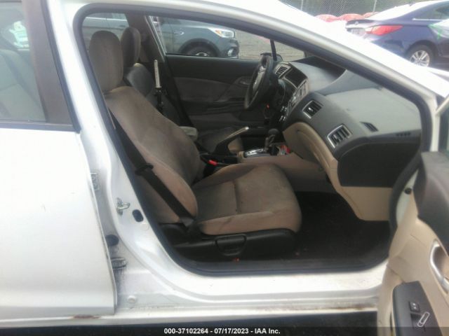 19XFB2F50FE232228 Honda Civic Sedan Lx