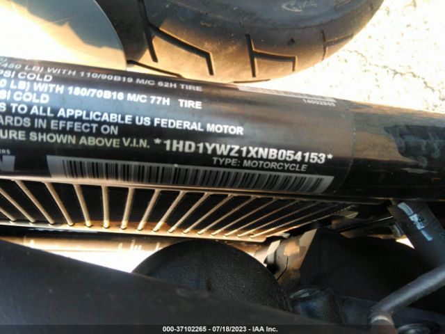 2022 HARLEY-DAVIDSON FLXRS 1HD1YWZ1XNB054153 Photo 9