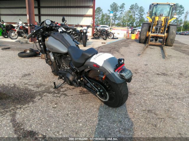 2022 HARLEY-DAVIDSON FLXRS 1HD1YWZ1XNB054153 Photo 2