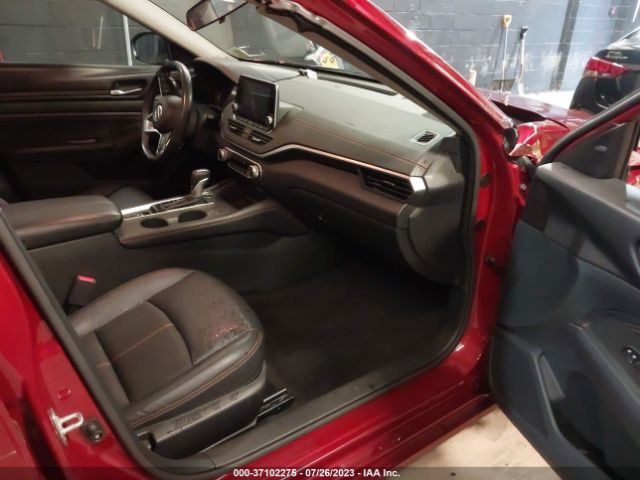 1N4BL4CWXMN300683 Nissan Altima Sr Intelligent Awd