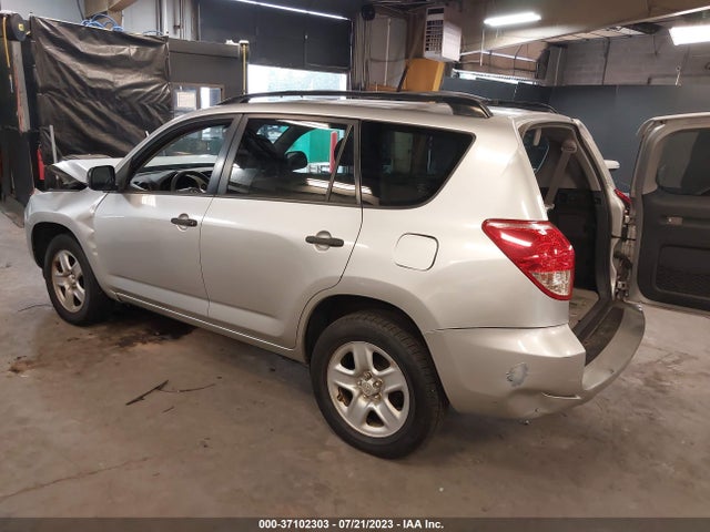 2008 TOYOTA RAV4 VIN: JTMBD35V685186600