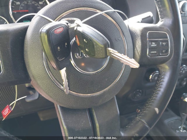 1C4BJWDG1HL596844 Jeep Wrangler Unlimited Sport