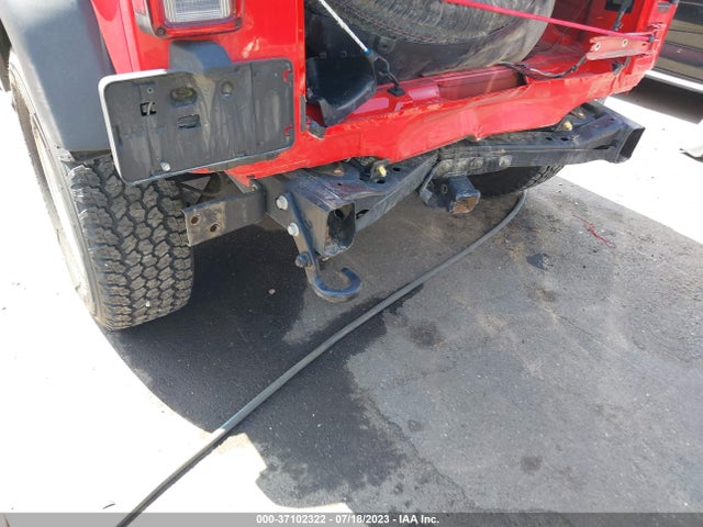 1C4BJWDG1HL596844 Jeep Wrangler Unlimited Sport