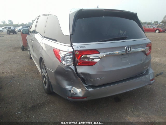 Honda Odyssey Elite 2018 5FNRL6H97JB036422 Image 3