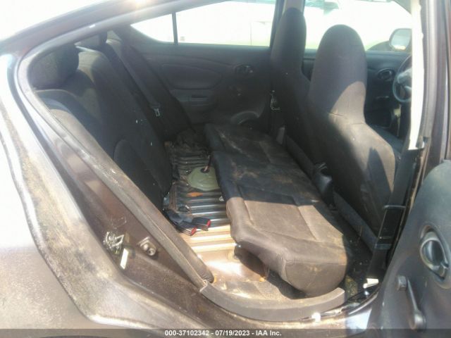 3N1CN7AP3FL954677 Nissan VERSA S