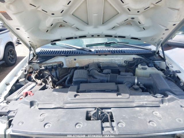 1FMJU1J51EEF31657 Ford Expedition Xlt