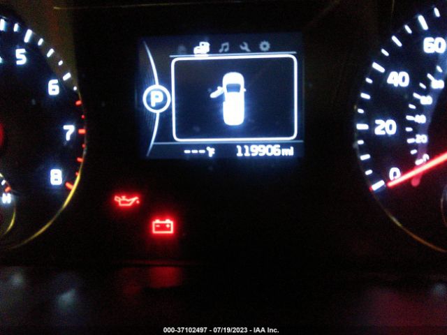 5XYPGDA39GG156228 KIA SORENTO LX