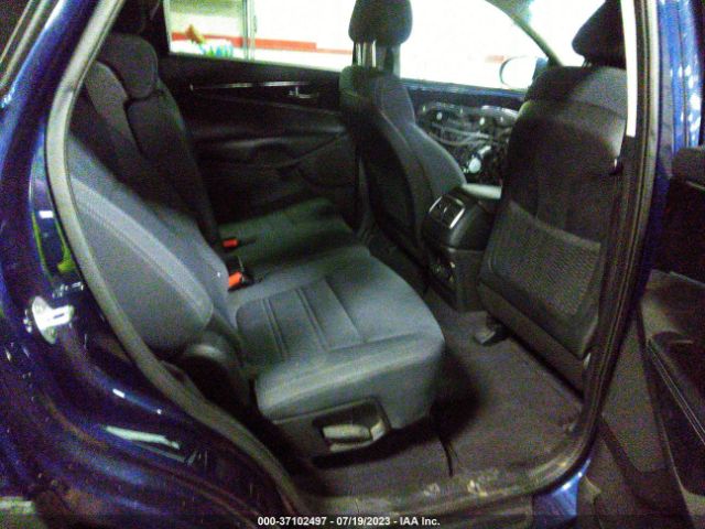 5XYPGDA39GG156228 KIA SORENTO LX
