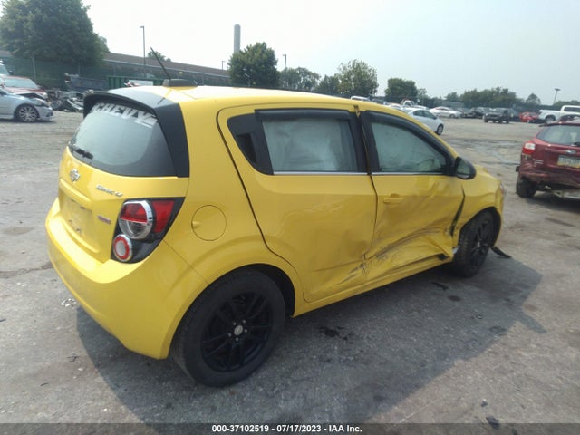 Chevrolet SONIC LT 2016 1G1JC6SB8G4136112 Image 5