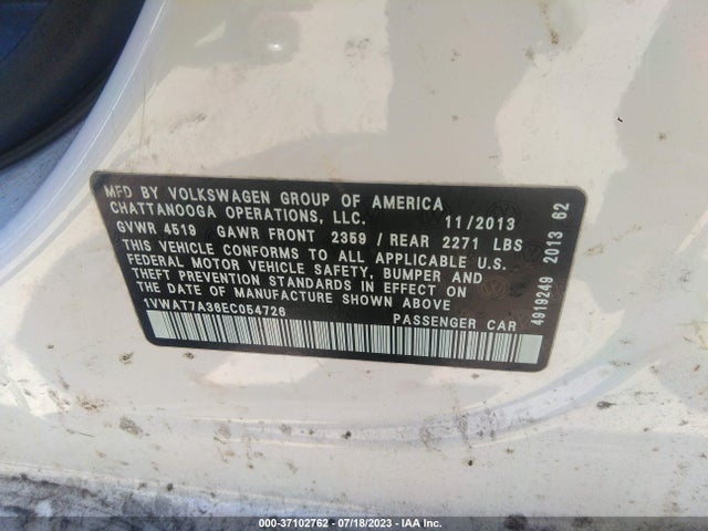 1VWAT7A36EC054726 Volkswagen Passat Wolfsburg Ed