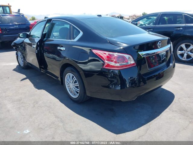 1N4AL3AP1FN876134 Nissan Altima 2.5 S